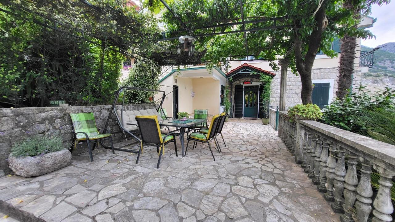 Apartment Capt Seferovic 2 Donji Morinj Ngoại thất bức ảnh